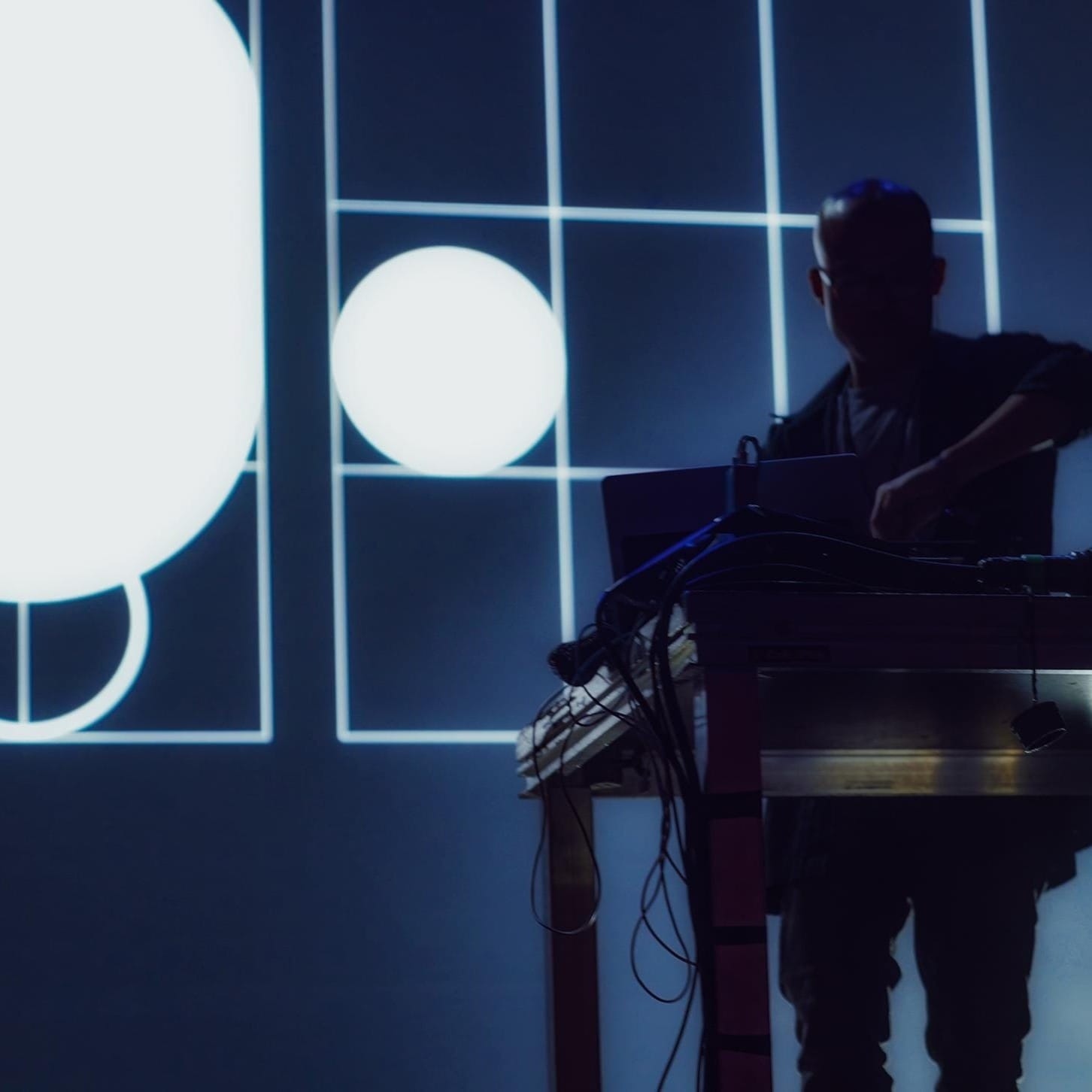 How Thai Sound Artist ญาบอยฮานอย yaboihanoi Uses AI to Overcome Cultural Bias in Music