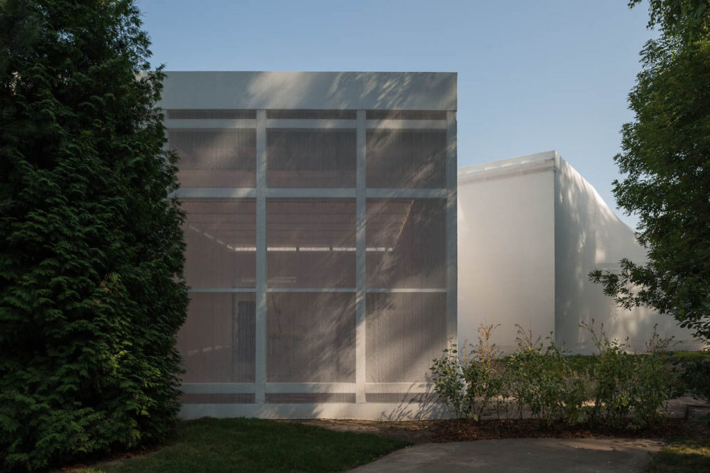 temporary architecture garage pavilion gorky park by Kosmos Architects